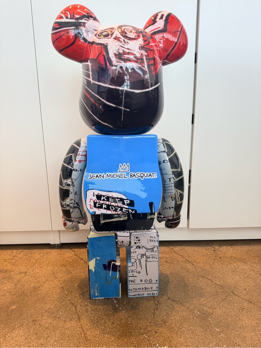 Bearbrick Jean - Michel Basquiat Special - Picture 8 of 13